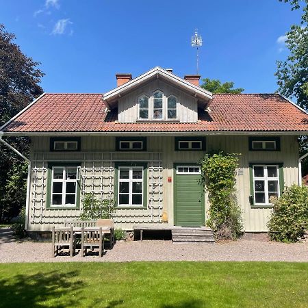 Aeppelgarden Bed and Breakfast Mariestad Εξωτερικό φωτογραφία
